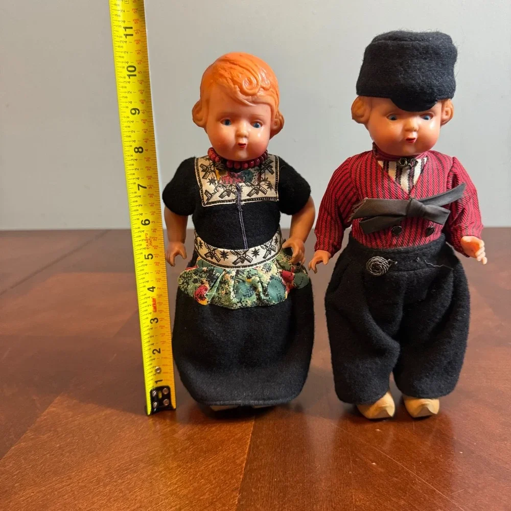 N/A vintage pair